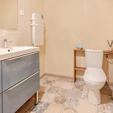 Chambre D'hotes Avec Piscine Proche De La Mer Holiday home *